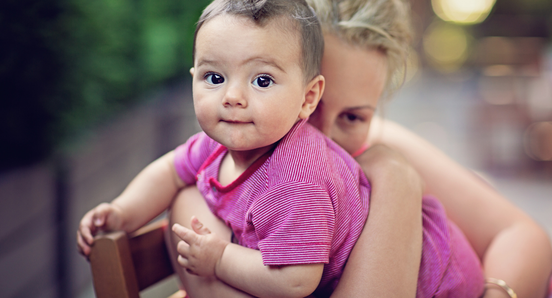 Leczenie trądziku podczas karmienia piersią