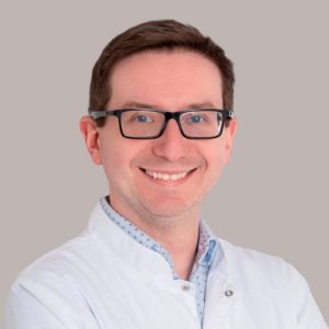 dr n. med. Mateusz Ciopiński - chirurg dziecięcy w FEBUMED