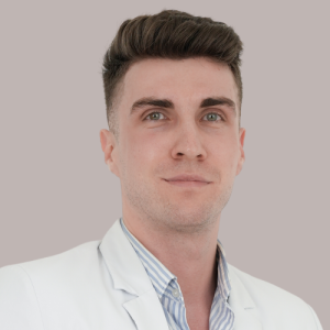 lek. Jakub Latusek - dermatolog przyjmujący pacjentów w Centrum Dermatologicznym FEBUMED.