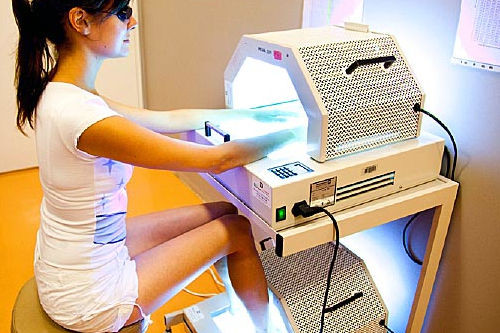 Naświetlanie lampami PUVA - Terapia PUVA w leczeniu łuszczycy