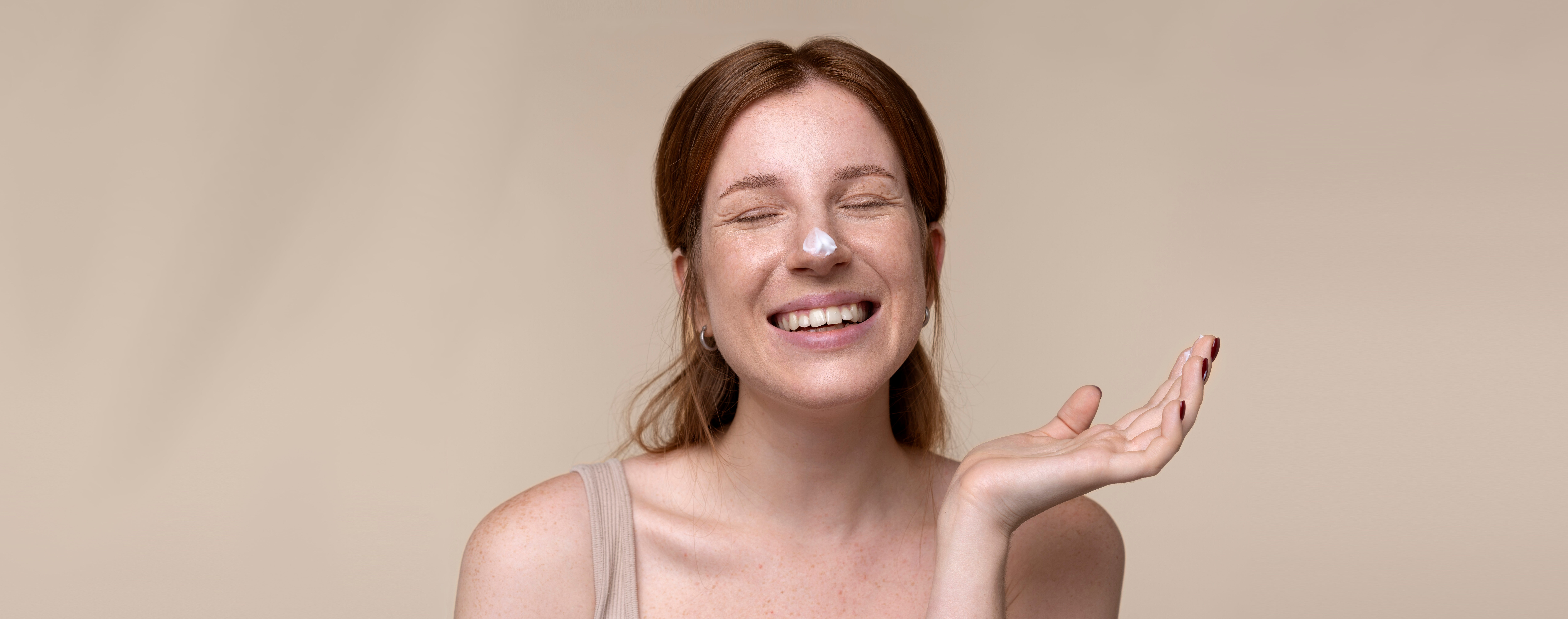 Pielęgnacja skóry atopowej (AZS) jesienią i zimą - jak zapobiegać zaostrzeniom?